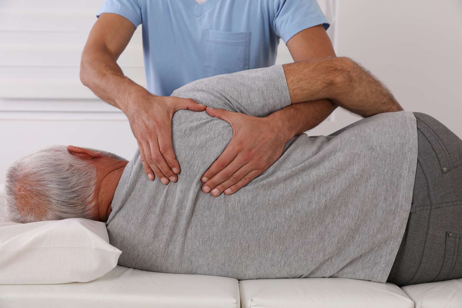 Skilled Osteopath in Dubai for Holistic Healing and Pain Relief